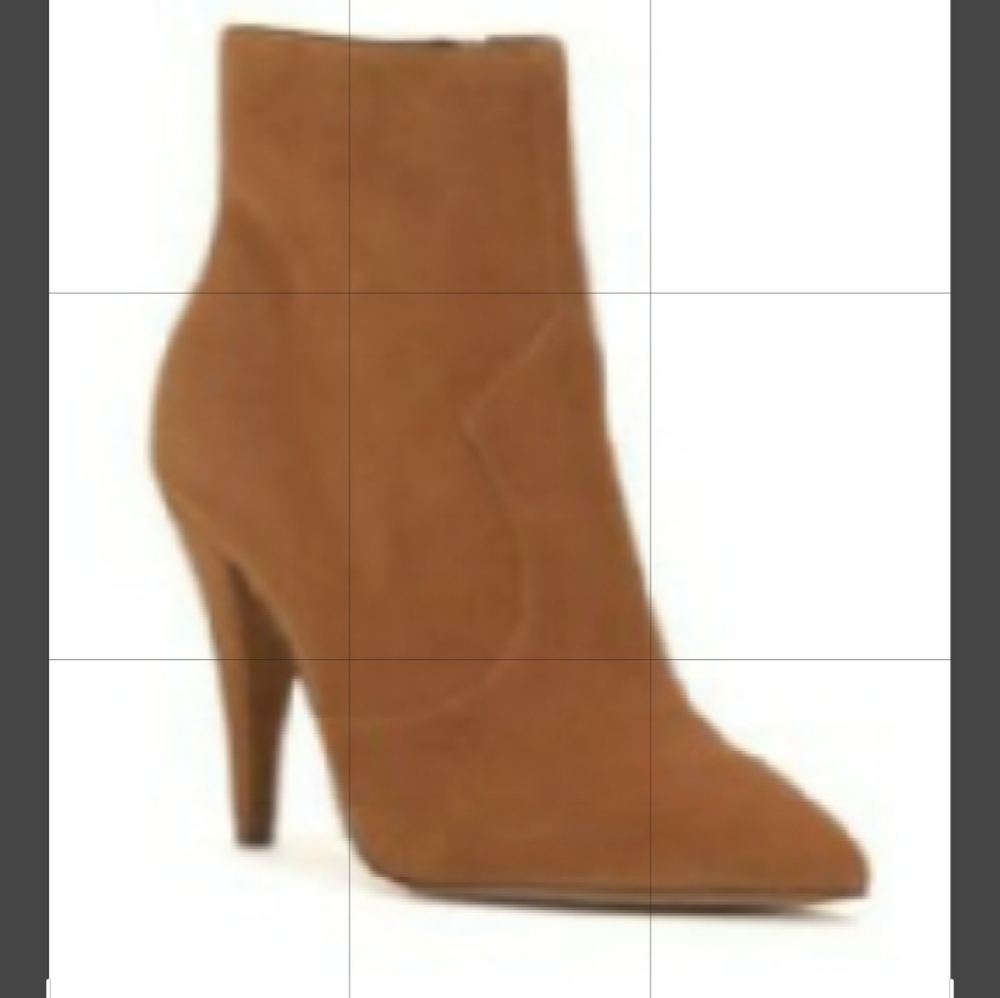Elegant Vince Camuto Golden Walnut Ankle Boots.